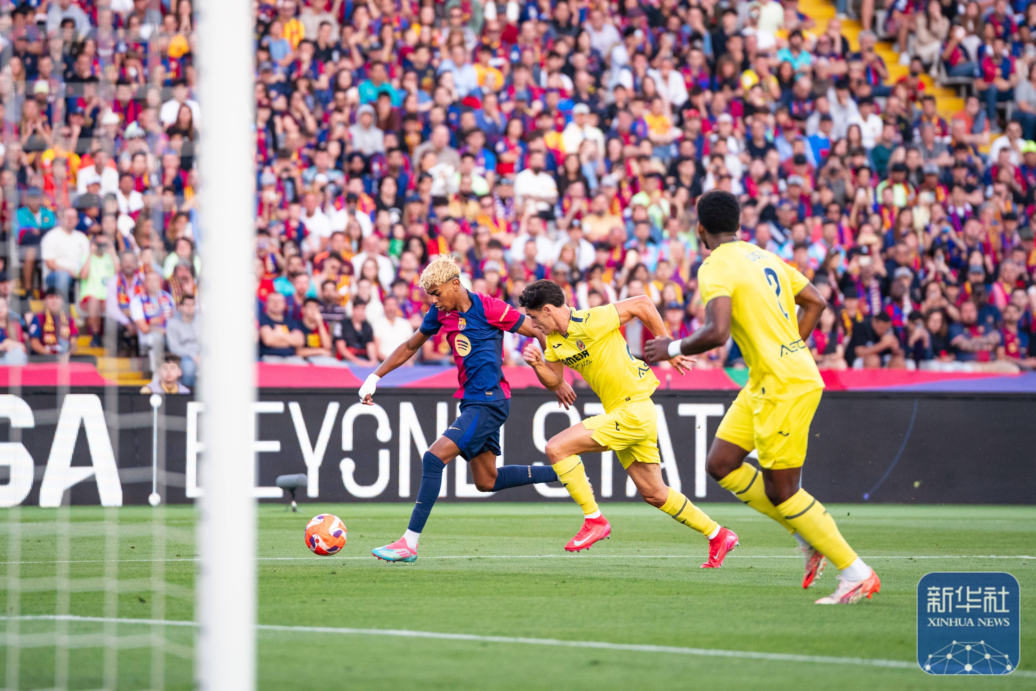 西班牙巴塞罗那队在欧洲篮球联赛中获得胜利