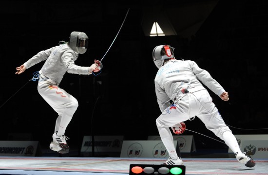 爱尔兰代表队在击剑比赛中夺得桂冠,成为焦点 爱尔兰代表队在击剑比赛中夺得桂冠,成为焦点