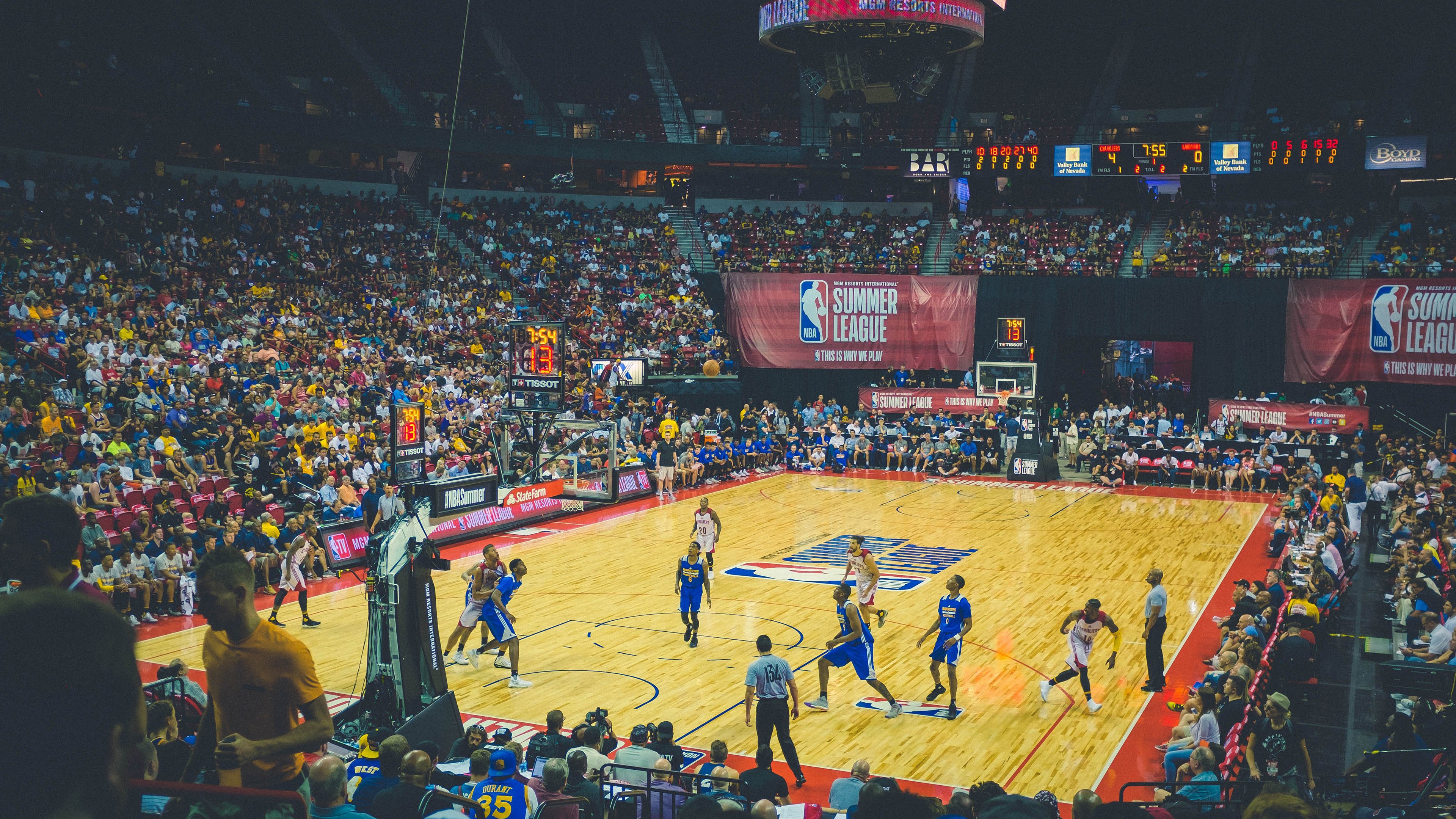 从NBA总决赛到国际赛场,当焦点战跨越边界—伊朗险胜马赛背后的竞技启示